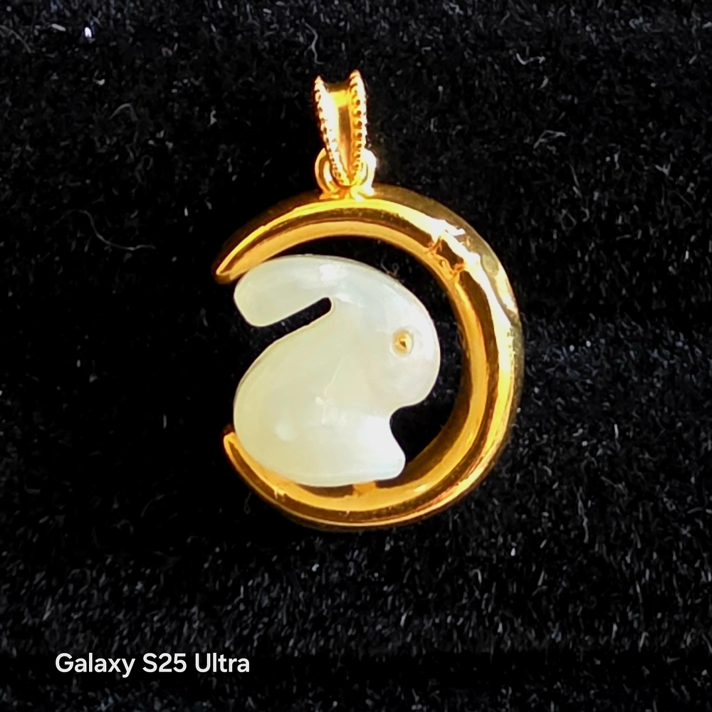 🪷18k Jade Rabbit Pendant